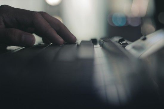 ����� Petya ����������� ����� 2100 ����� - �������