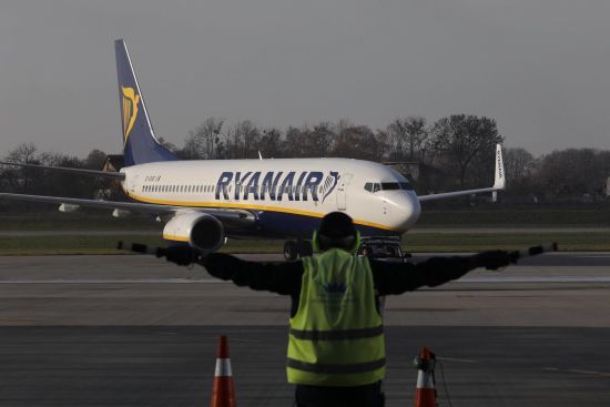           Ryanair