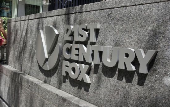  Disney  21st Century Fox  71  