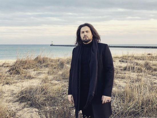  90-� ������ ����� ��������� 