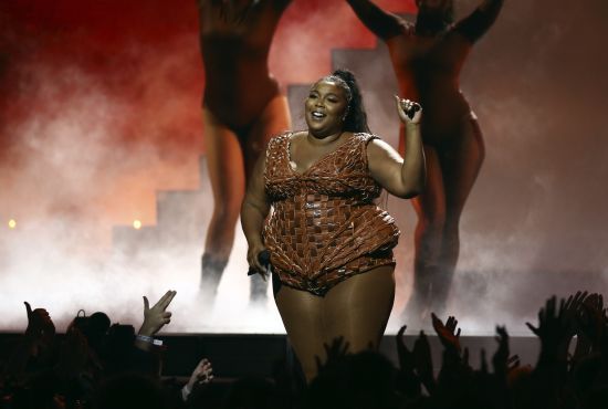  ���������� lizzo ������ ������� ���� �������� ����� ����� 