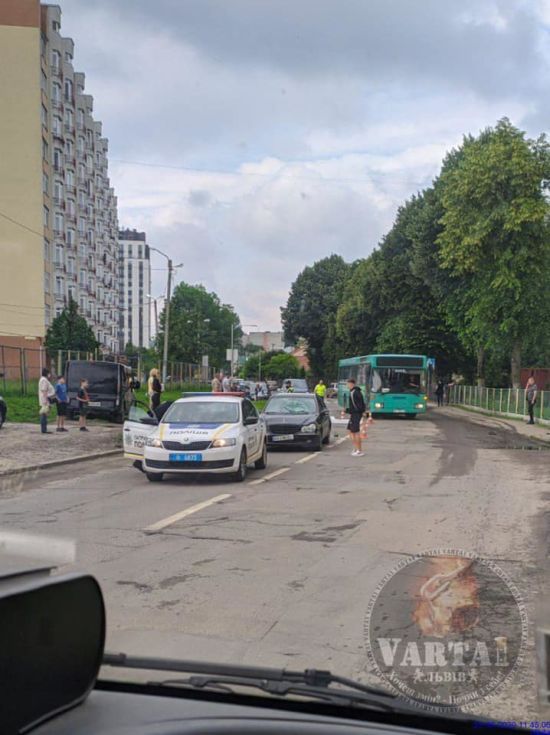  ���� ������� ������� ����� mercedes 