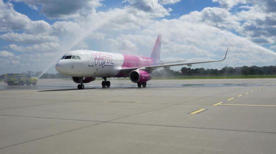  Wizz Air  17       -   600 