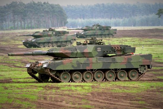    :    35  Leopard 2    Die Welt