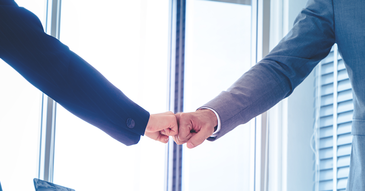 CONTRAGENT вiд ЛIГА:ЗАКОН знаходить зв'язки мiж компанiями та бенефецiарами за кiлька клiкiв