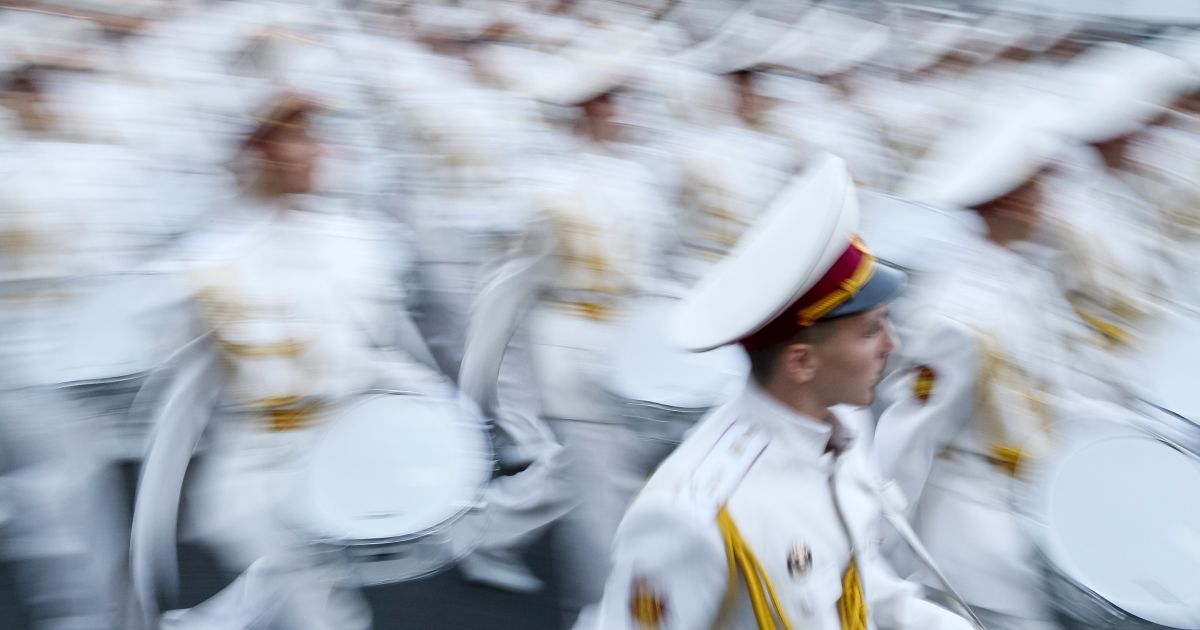 На Хрещатику пройшла репетиція параду до Дня Незалежності. / © Reuters