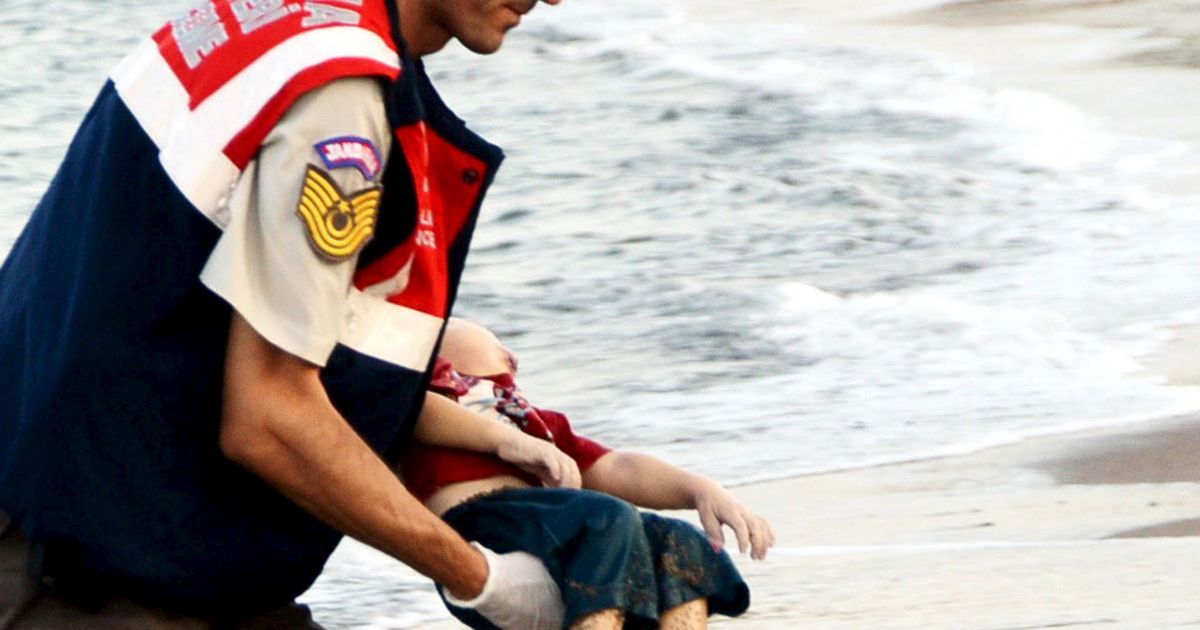 Мальчик погиб, пытаясь сбежать на греческий остров / © Reuters