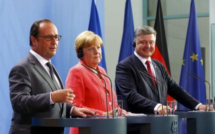 Порошенко, Меркель и Олланд согласовали позиции накануне встречи в Париже