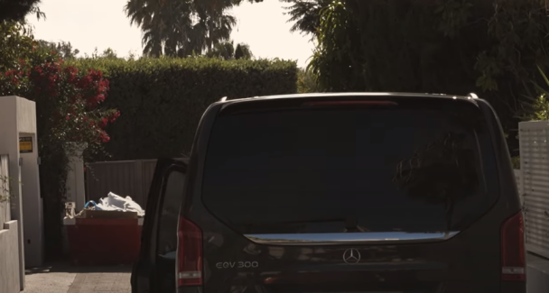 Mercedes V-класу 2022 року випуску / © скриншот з відео