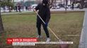 Парня, который повредил перила в Киеве, отправили на общественные работы