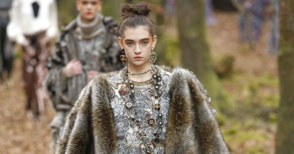 Коллекция Chanel прет-а-порте сезона осень-зима 2018-2019