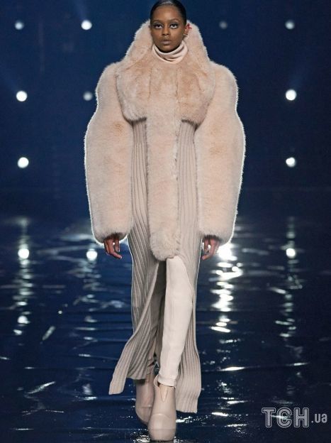 Коллекция Givenchy прет-апорте сезона осень-зима 2021-2022 / © East News