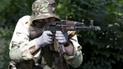Иллюстрация. Боевики одевают украинскую форму