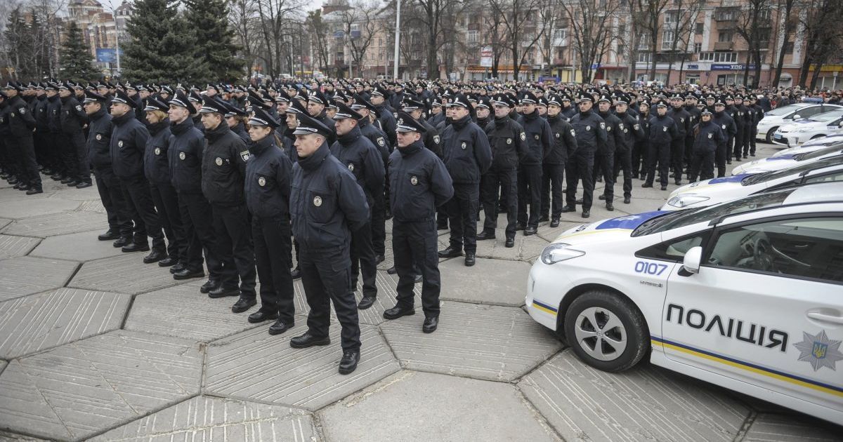 Церемония принятия присяги сотрудниками новой патрульной полиции в Полтаве. / © УНИАН