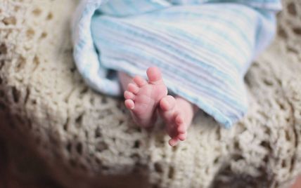 Украинцам обещают увеличить пособие при рождении ребенка: когда и сколько получат родители