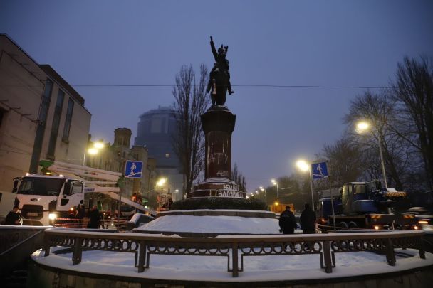Пам'ятника Миколі Щорсу у Києві / © t.me/kievreal1