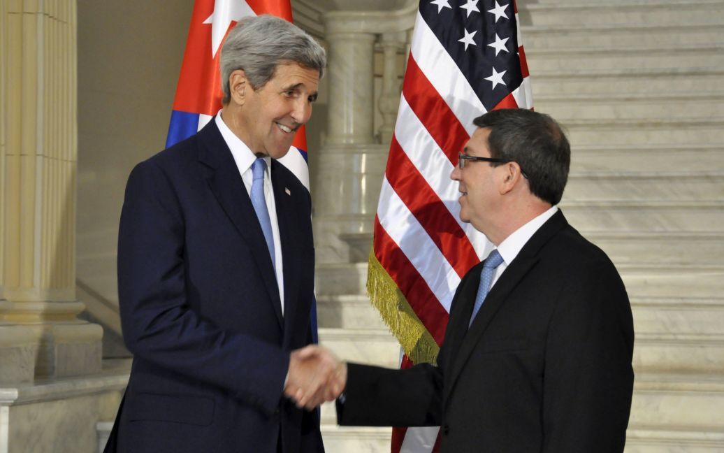 Джон Керрі зустрівся з міністром закордонних справ Куби Бруно Родрігесом. / © Reuters