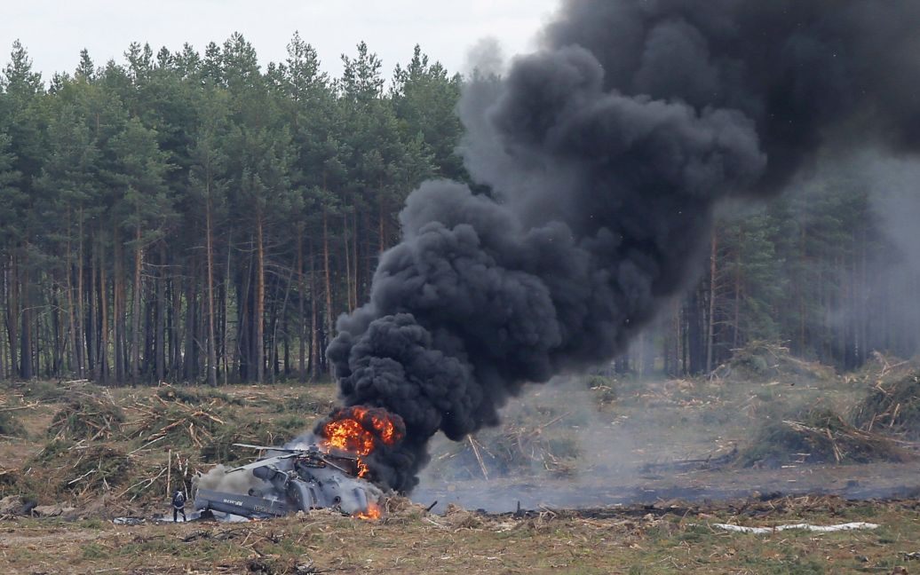 Российский Ми-28Н упал при авіаушоу и загорелся / © Reuters