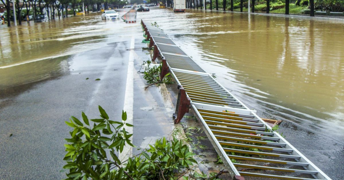 Тайфун унес жизни девяти человек / © Reuters