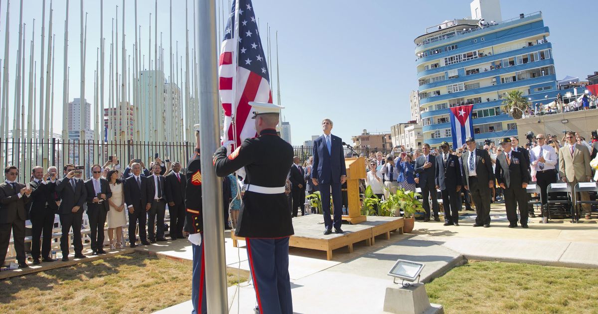 Торжественное поднятие флага США в Гаване. / © Reuters