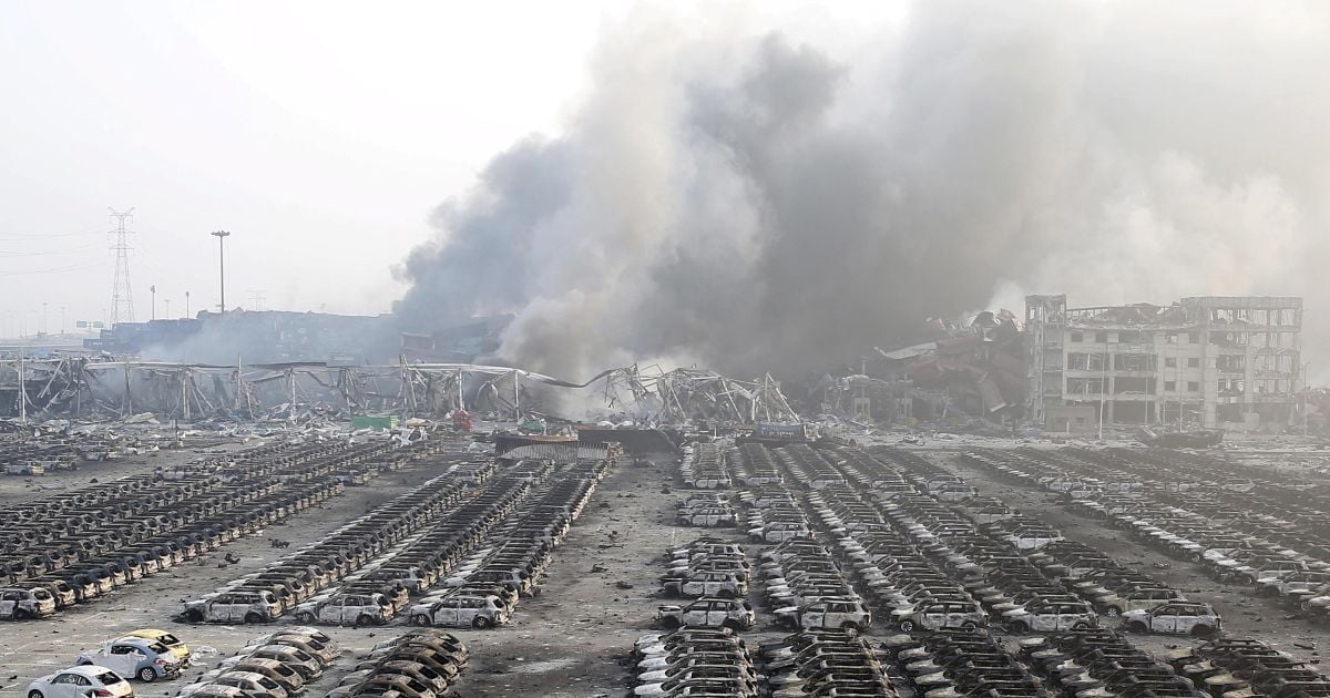 Взрыв в Тяньцзине разрушил часть города.