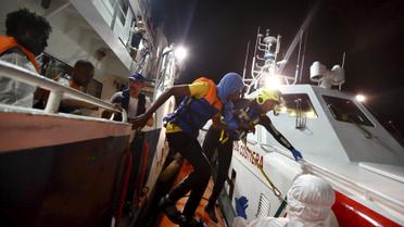 У Середземному морі триває рятувальна операція з порятунку мігрантів. / © Reuters