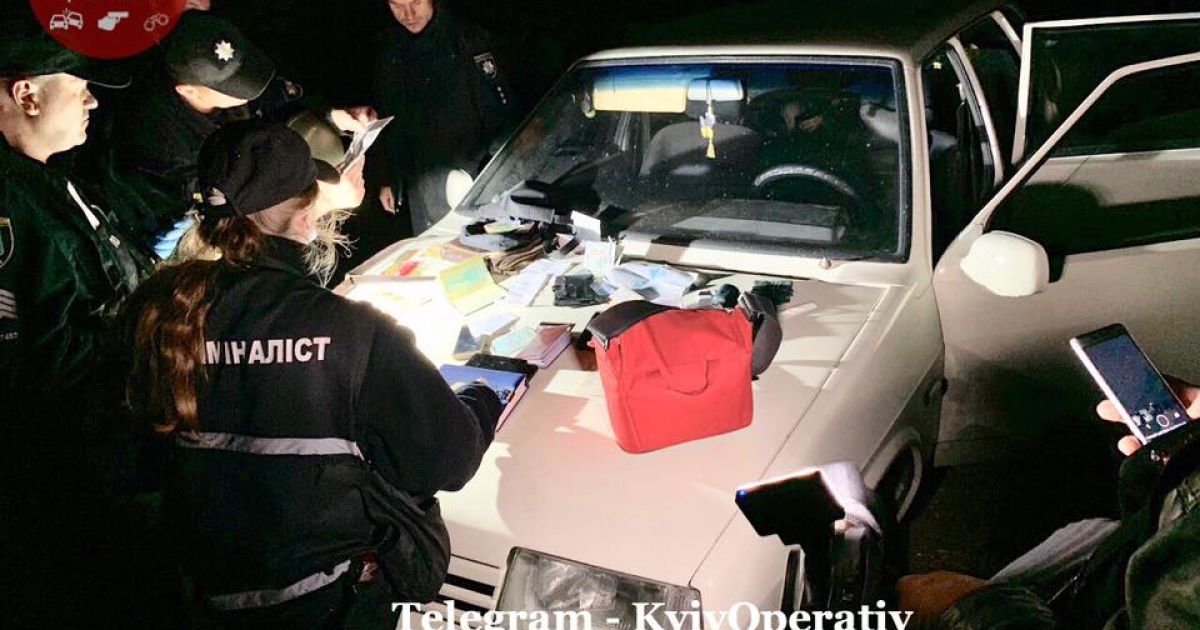 У Києві чоловіки з посвідченнями "антикорупціонерів" стріляли у поліцейських – ЗМІ