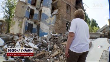Жити ніде! Мешканців зруйнованого будинку на Сирці годують обіцянками!