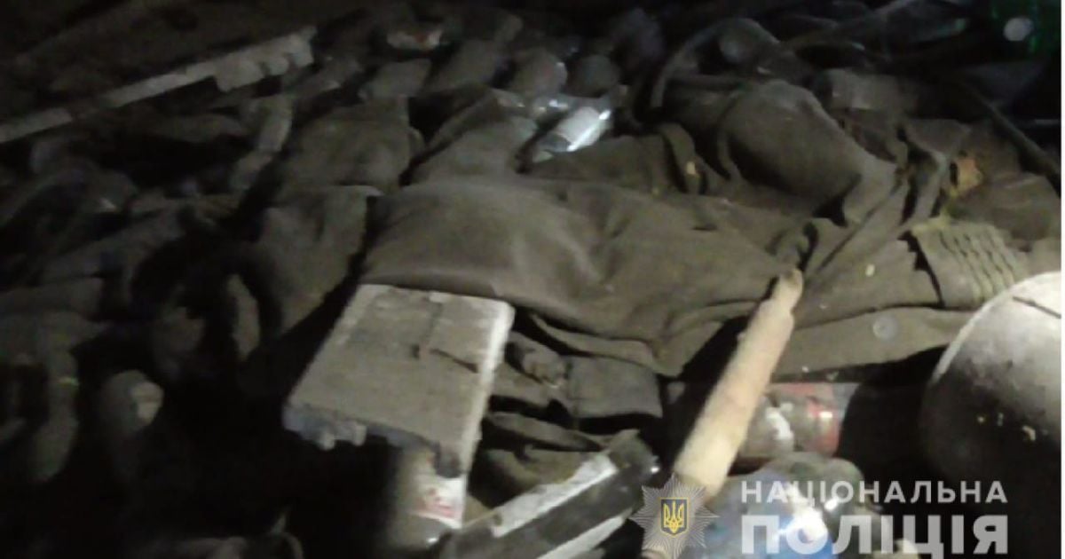 Забив скалкою і закопав у канаві: у Дніпропетровській області чоловіка звинувачують у вбивстві тещі
