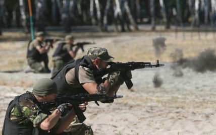 В АП рассказали о раненых за сутки бойцах АТО и обстрелах боевиков