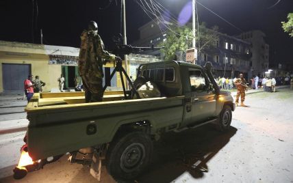 В столице Сомали исламисты захватили ресторан