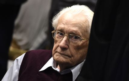 У Німеччині 96-річного "Бухгалтера з Освенцима" засудили до 4 років позбавлення волі