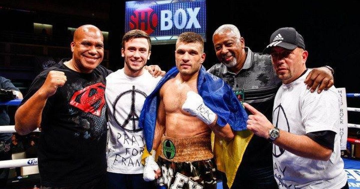 Офіційно. Непереможний українець Дерев'янченко проведе наступний бій з американцем