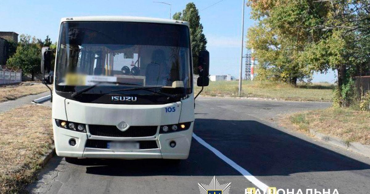 У Києві водій кинув бойову гранату в маршрутку опонента