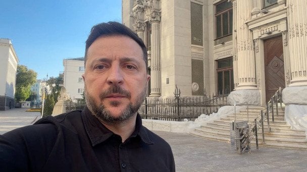 Зеленський анонсував велику реформу армії: коли вона стартує