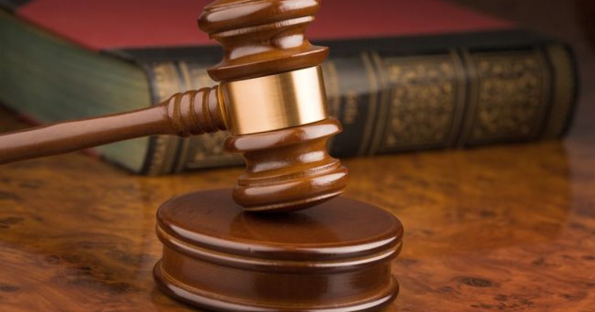 У Києві постав перед судом служитель Феміди, який влаштував "полювання" на автомайданівців