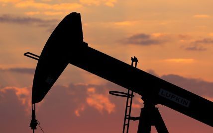 Експерти очікують різкого підвищення цін на нафту і бензин після атаки на заводи у Саудівській Аравії