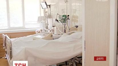 С зоны АТО 3 раненых бойцов вертолётом доставили в больницу имени Мечникова