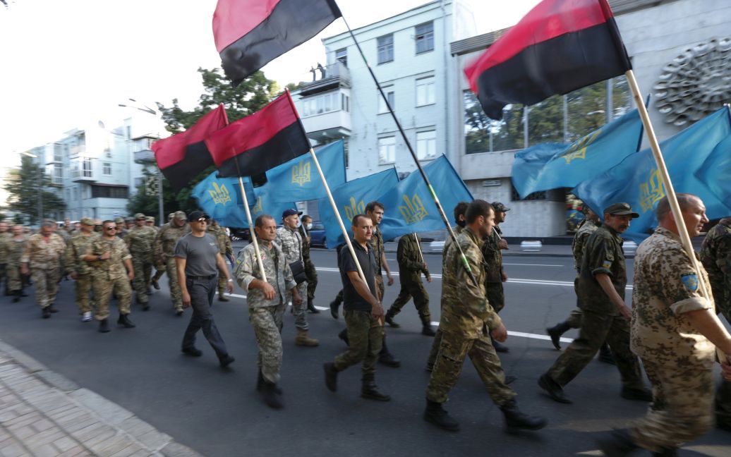 Марш в честь победы Святослава над Хазарским каганатом в Киеве. / © Reuters