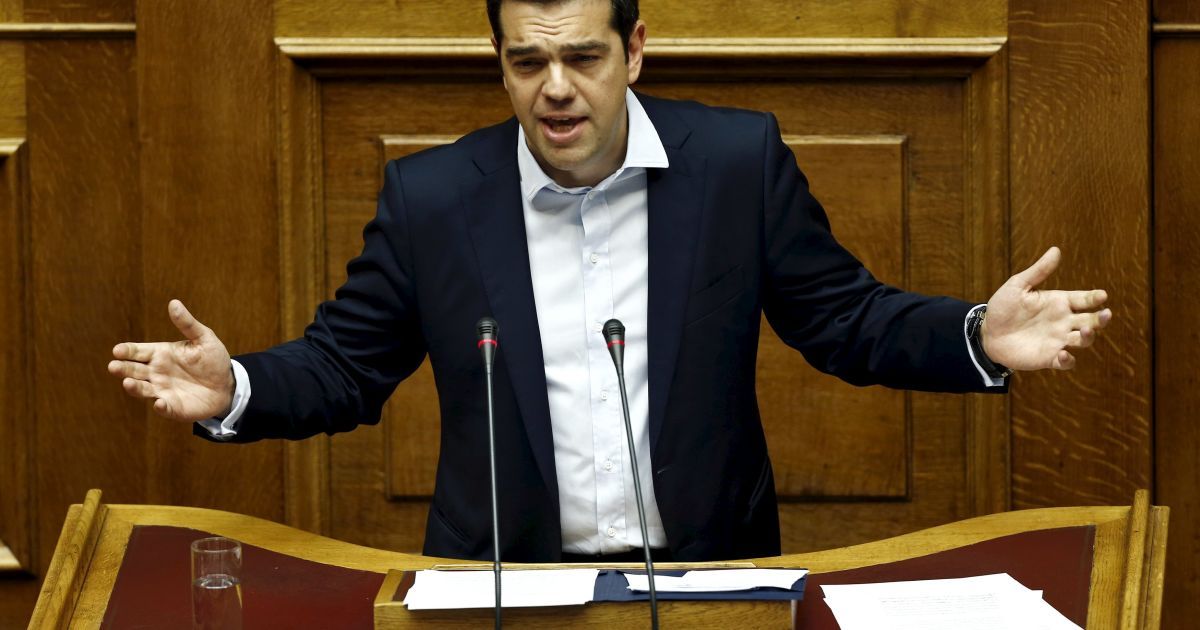 В ходе дебатов в парламенте перед голосованием Ципрас заверил, что правительство намерено выполнить все соглашения с кредиторами