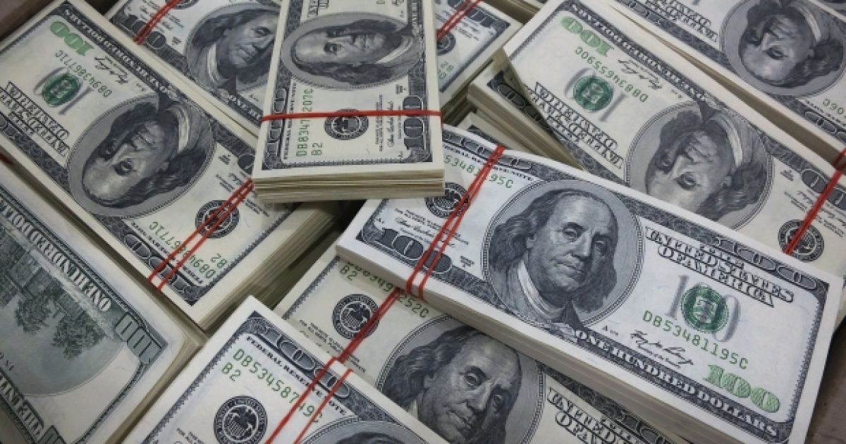 Новый законопроект о реструктуризации валютных кредитов: сколько долга "простят" и кому