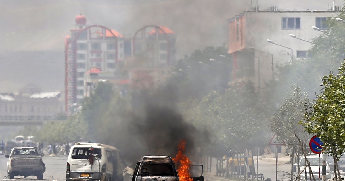 Террорист-смертник подорвался в авто