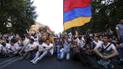 Протест в Ереване игнорирует парламент