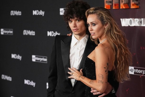 Майли Сайрус с бойфрендом / © Associated Press