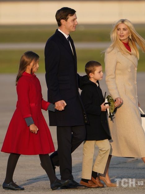 Іванка Трамп з сім'єю / © Associated Press