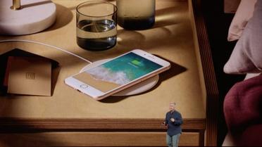 Презентация iPhone 8.