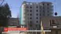 Во Львове сносят незаконную 7-этажку, которую построили вместо частного дома