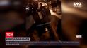 В Одессе водитель не заметил яму, которую разрыли для ремонта теплотрассы, и заехал в нее