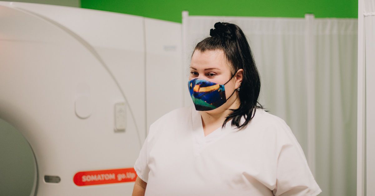 alyona alyona "Зіркові легені"