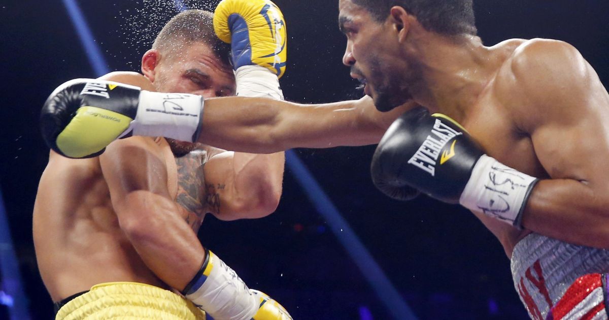 Ломаченко "уничтожил" Родригеса / © Reuters